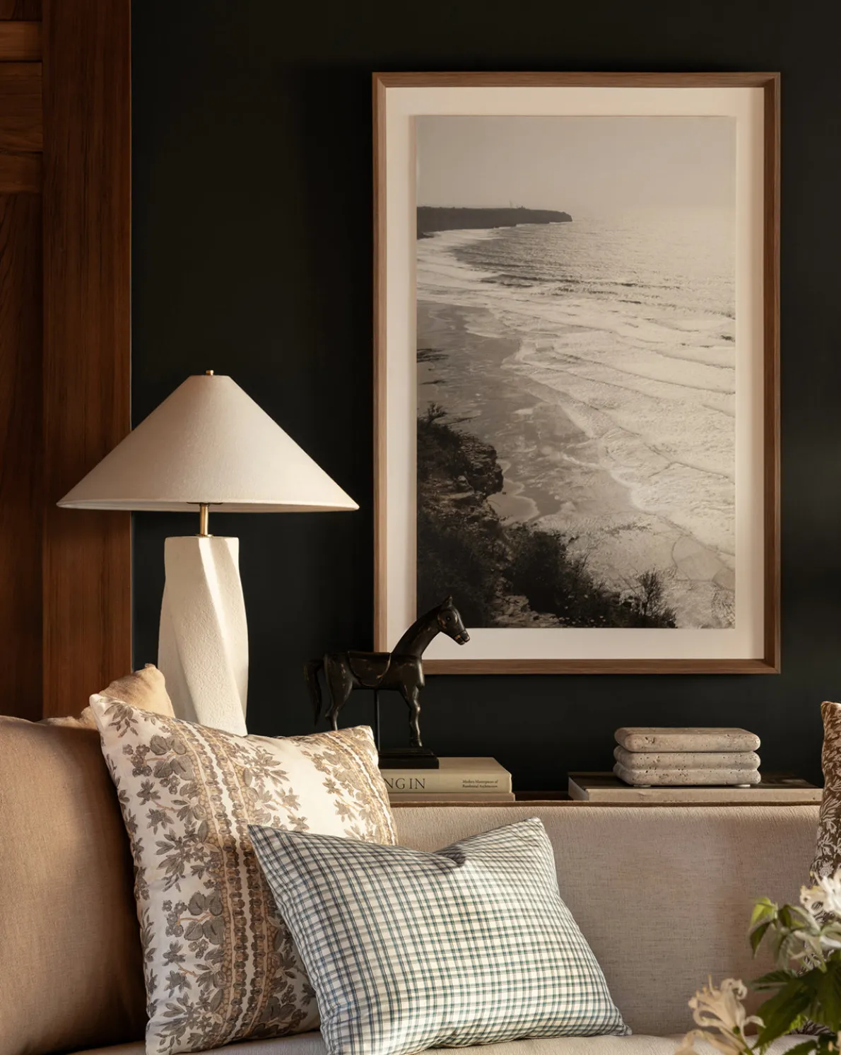 Bettencourt Table Lamp