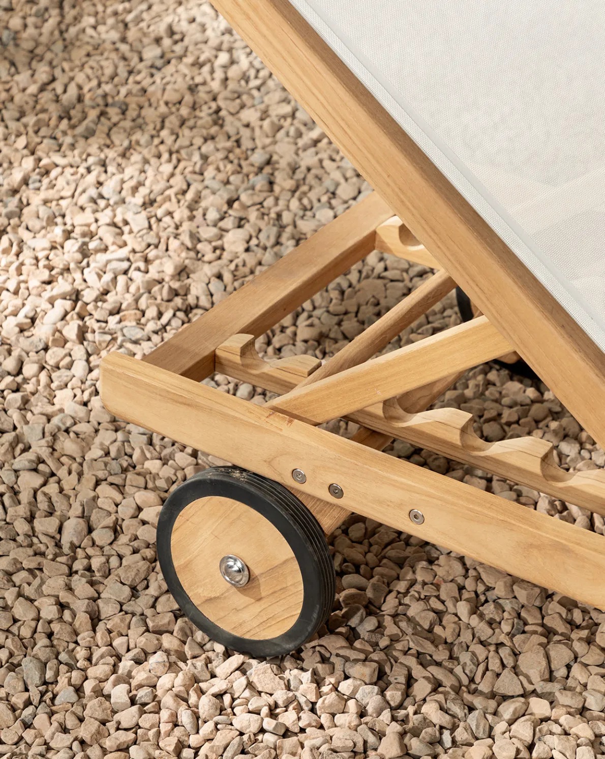 Cadie Outdoor Chaise