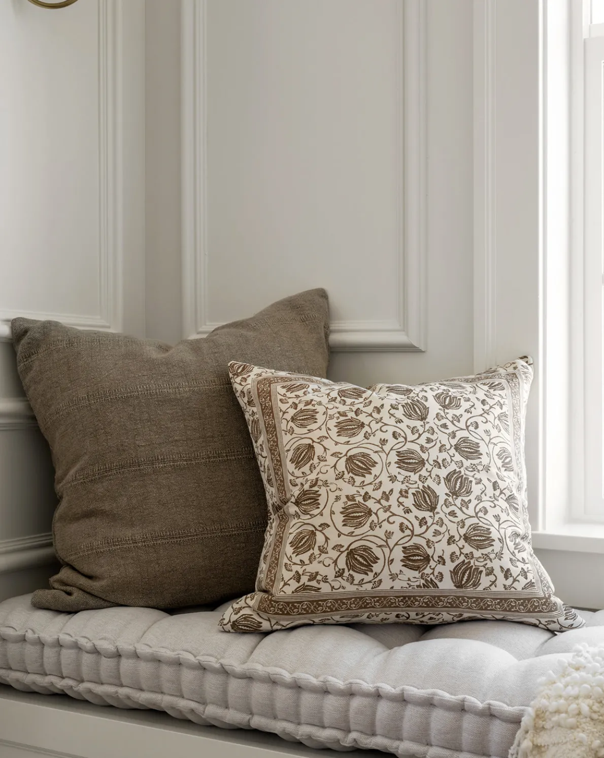 Jolie Floral Pillow Cover