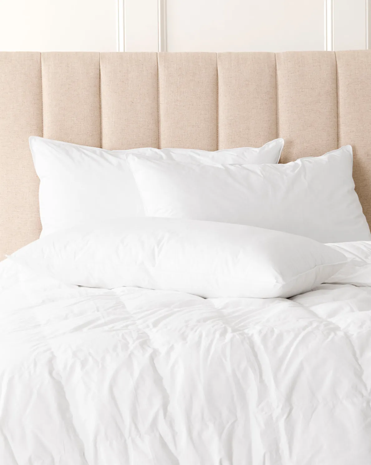 PrimaSera Down Alternative Bed Pillow