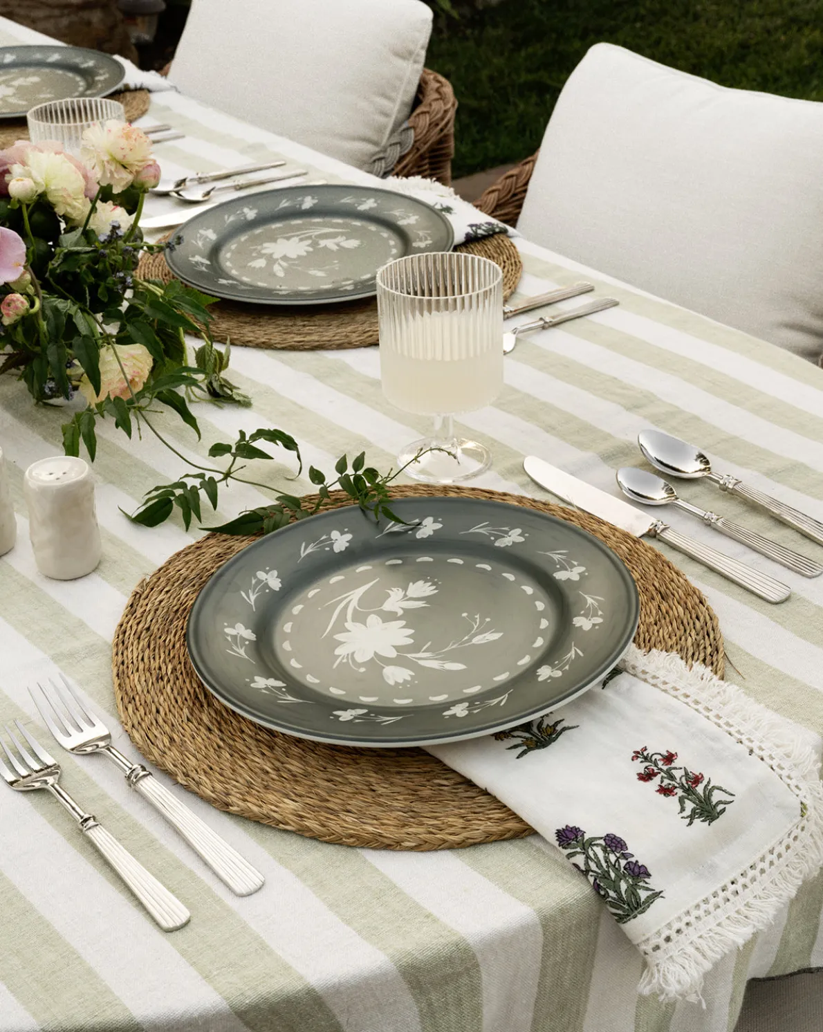 Round Woven Placemat