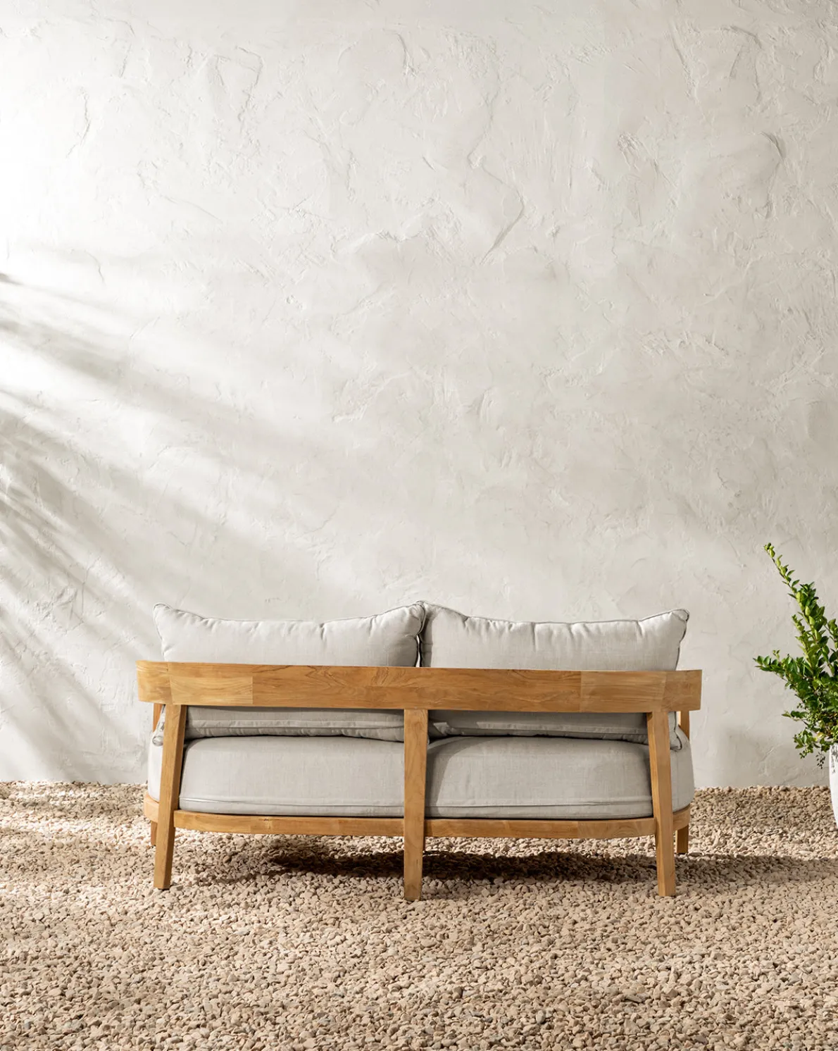 Vento Outdoor Sofa 68.75