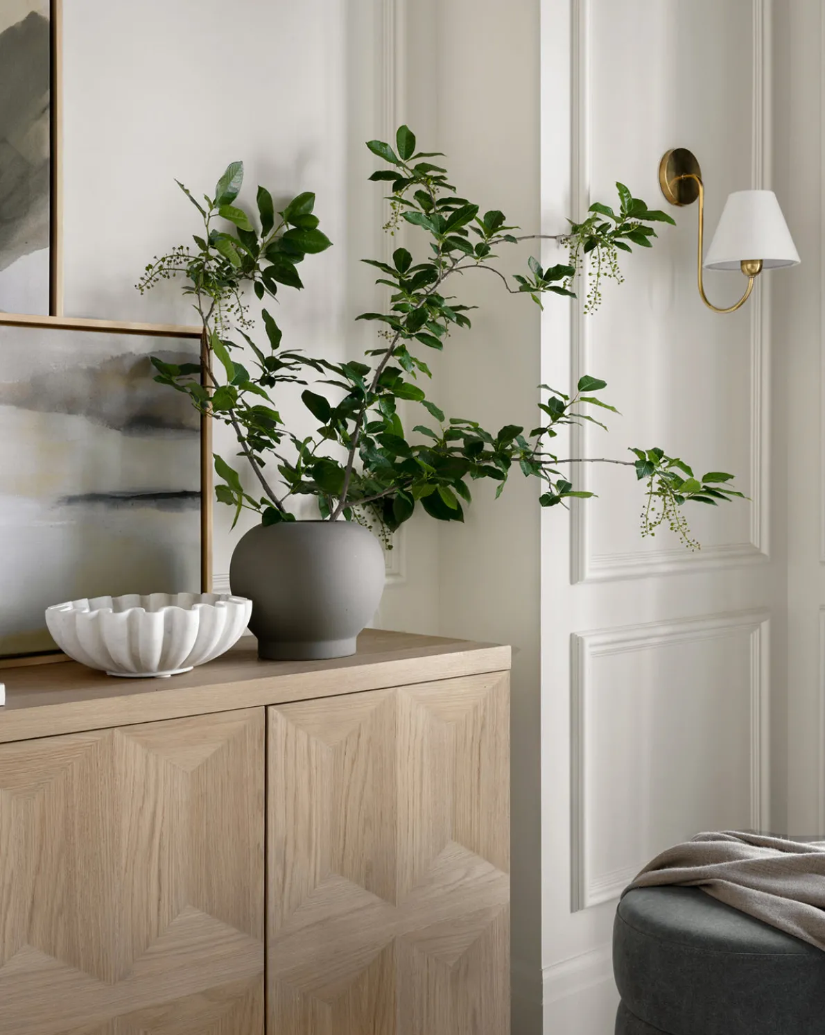 Wainwright Single Swoop Sconce